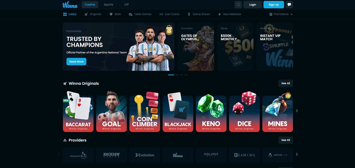Página inicial da Winna Casino com promoções de boas-vindas, jogos exclusivos da plataforma, catálogo de caça-níqueis e parceria destacada com a seleção argentina de futebol.